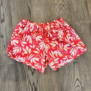 Columbia Red and‎ White Floral Women's Athletic Shorts